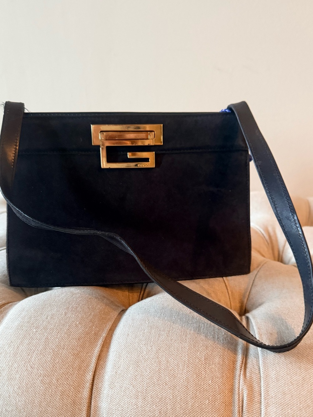 Vintage Gucci Black Suede Square G Clasp Shoulder Bag Tom Ford 001.0406.1854